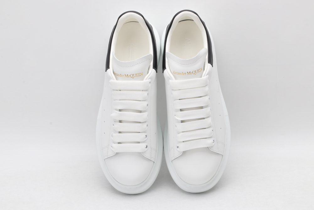 A*exander M*queen Sneaker