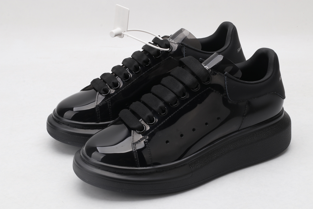 A*exander M*queen Sneaker