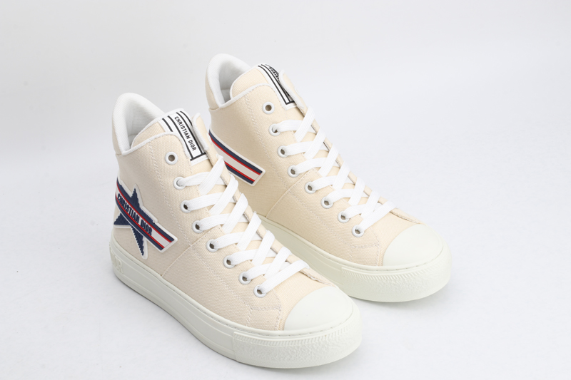 Women D*or Top Sneaker