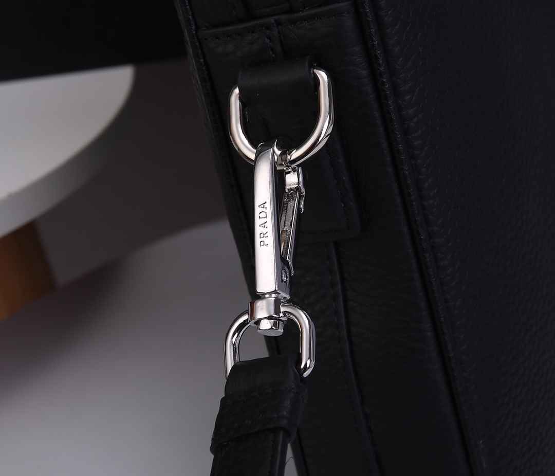 P*rada Top Bag 36*28*4cm