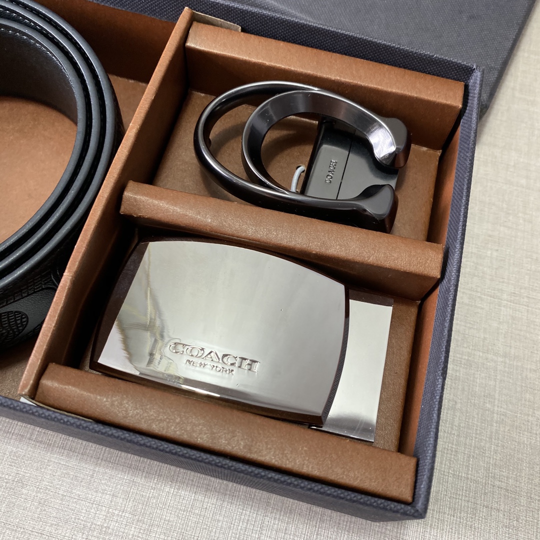 C*oach Belts Top Version