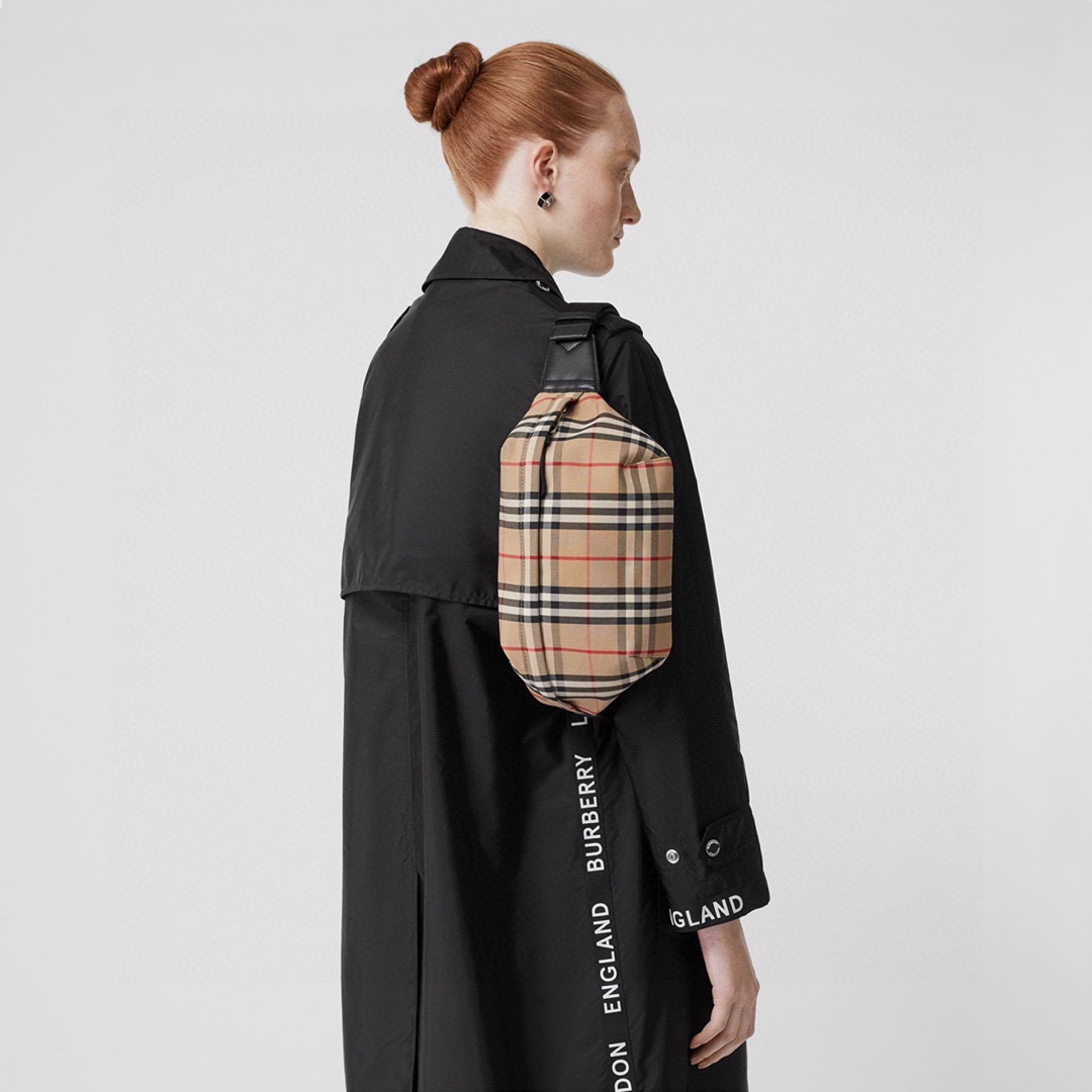 B*urberry Bag Top Quality 31*7.5*16cm