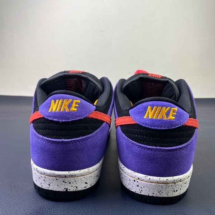from Nike SB Dunk Low BQ6817-008