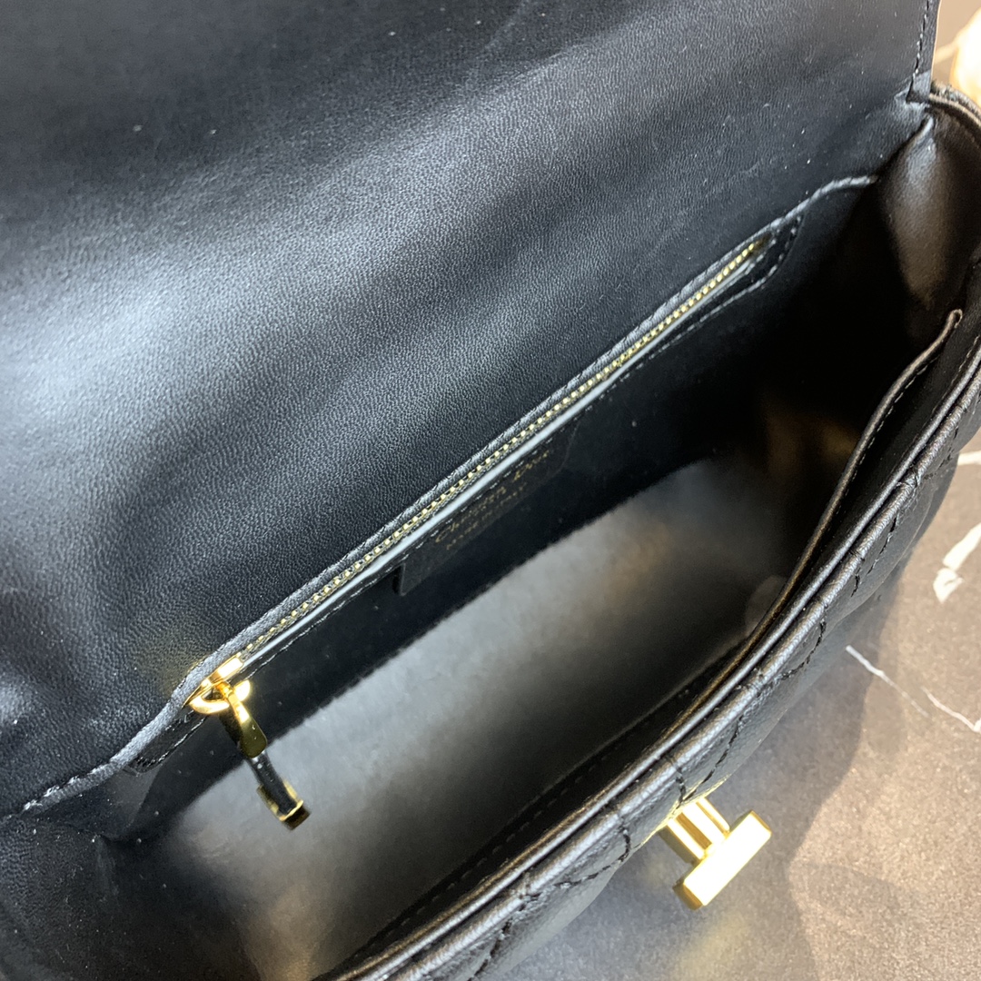 D*ior Bag Top Quality 20*12*7CM