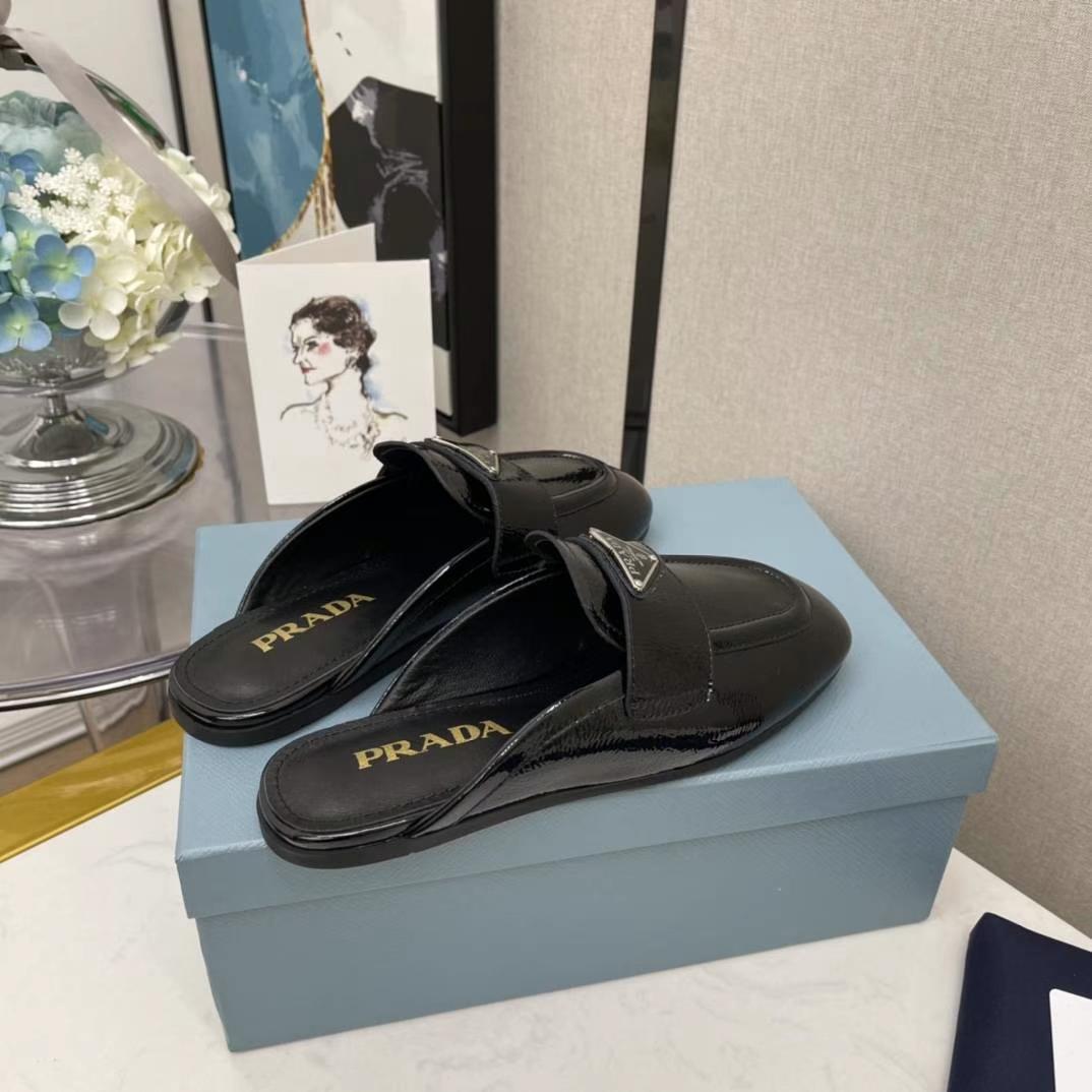 Women P*rada Top Slippers