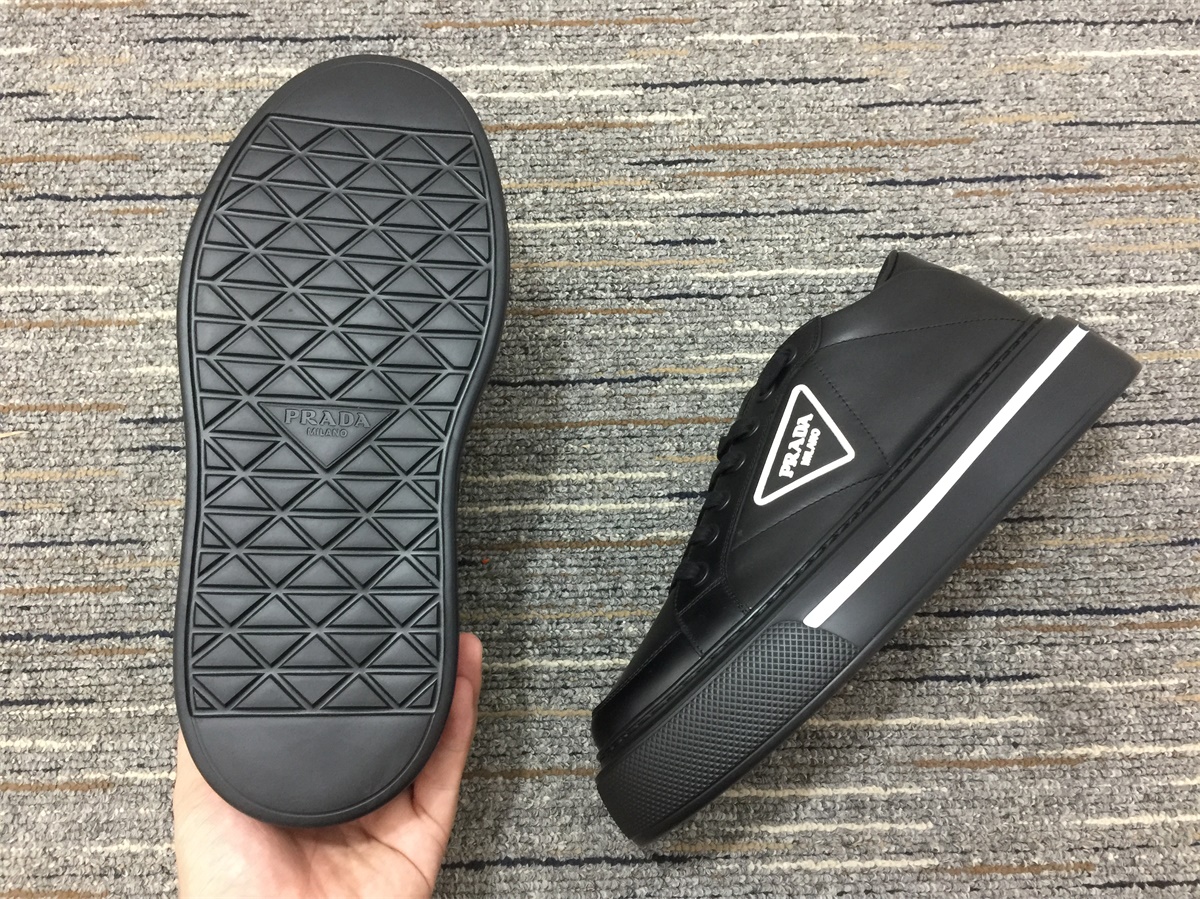 Men P*rada Top Sneakers