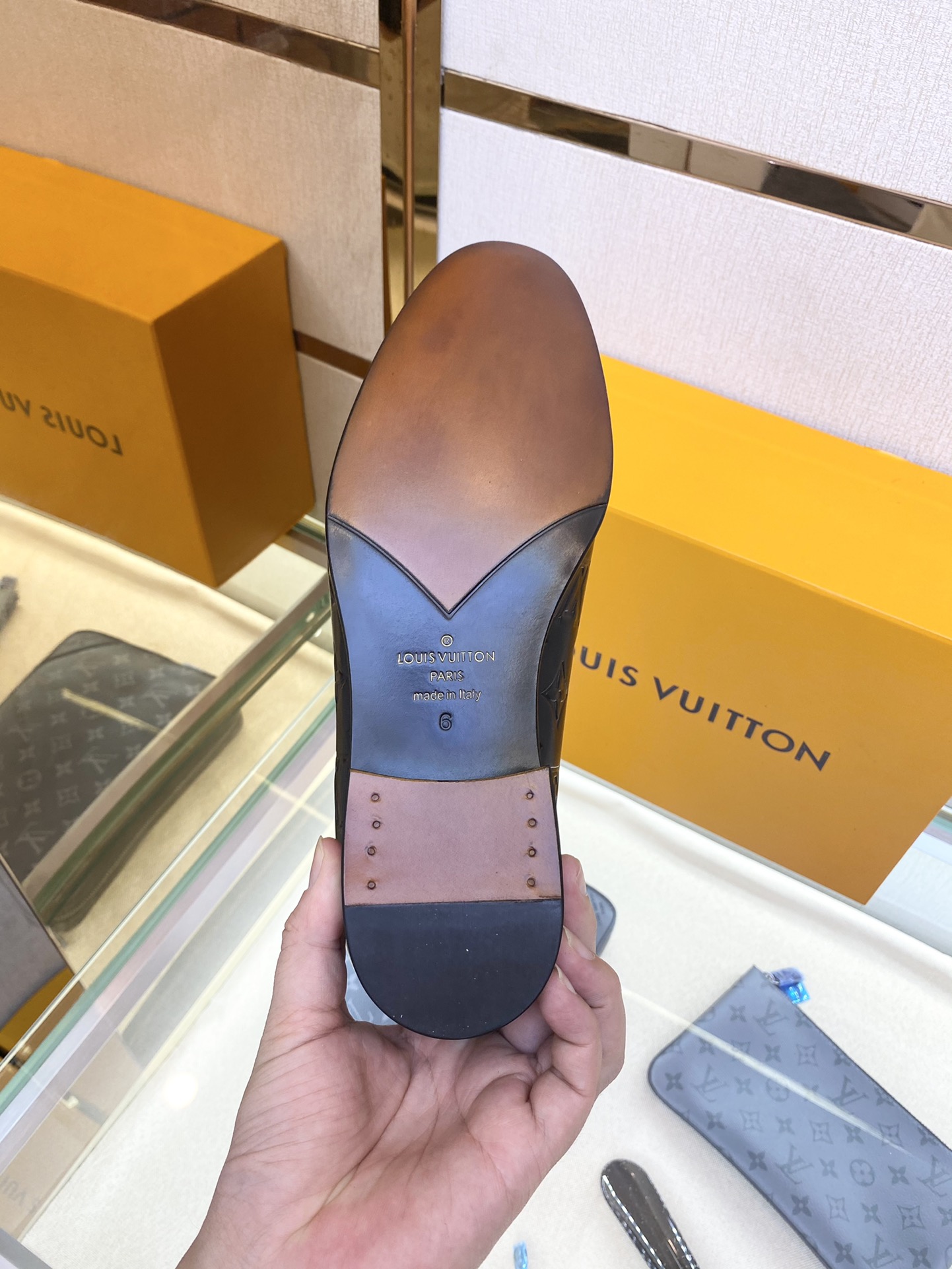 Men L*ouis V*uitton Top Sneaker