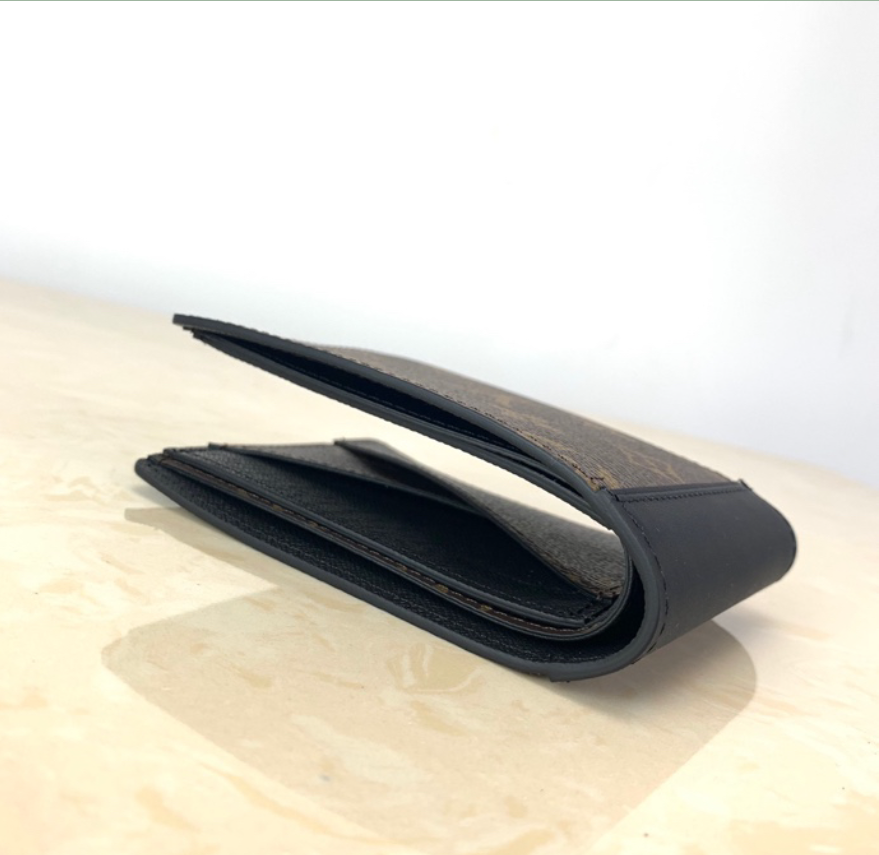 L*ouis V*uitton Bag Top Quality 11.5*9*1.5CM