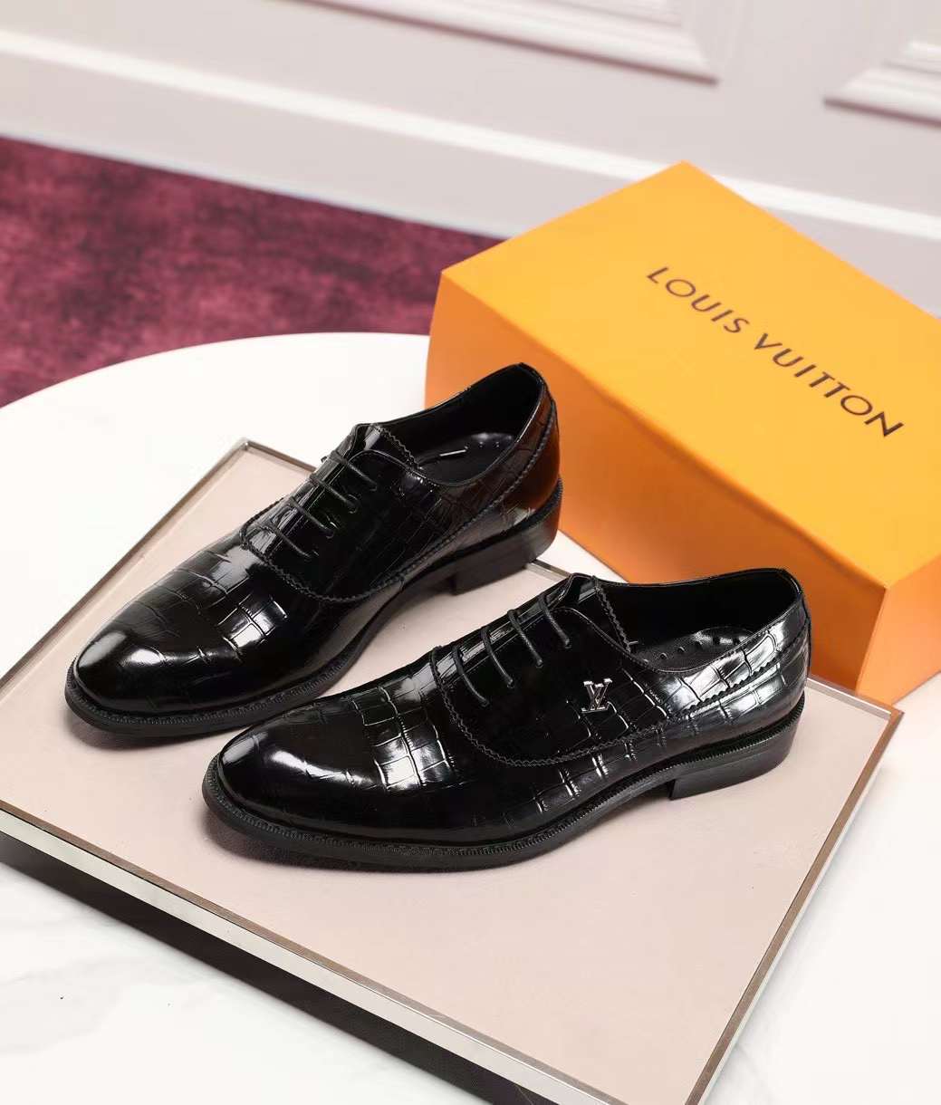 Men L*ouis V*uitton Top Sneaker