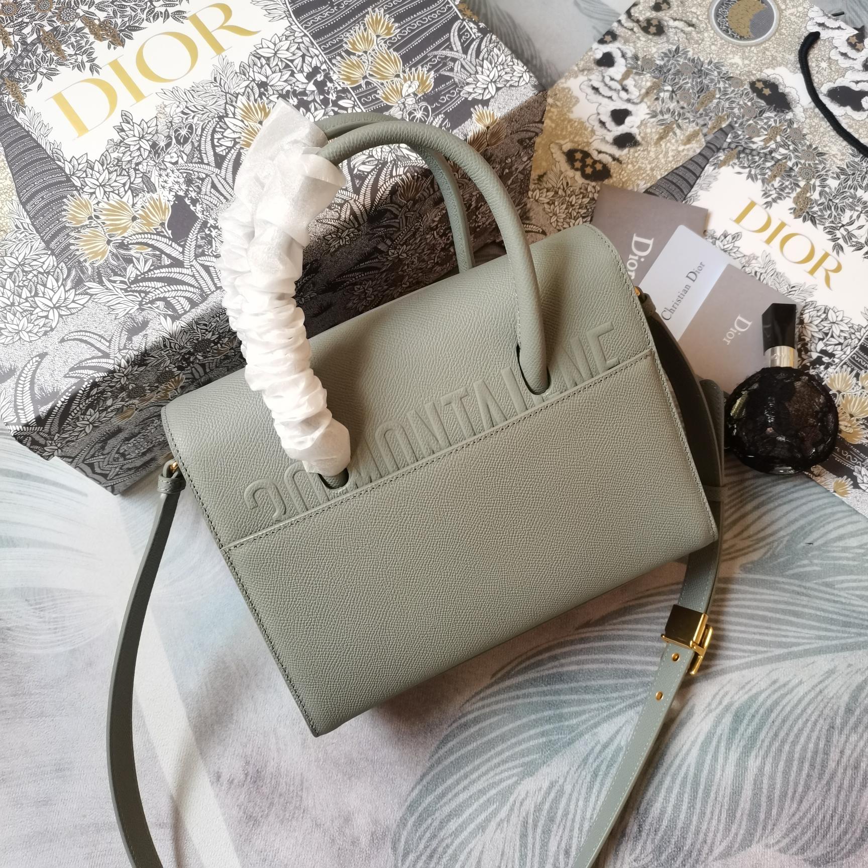 D*ior Bag Top Quality 25*19*12CM