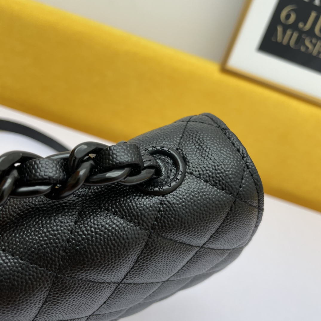 C*hanel Top Bag 19cm