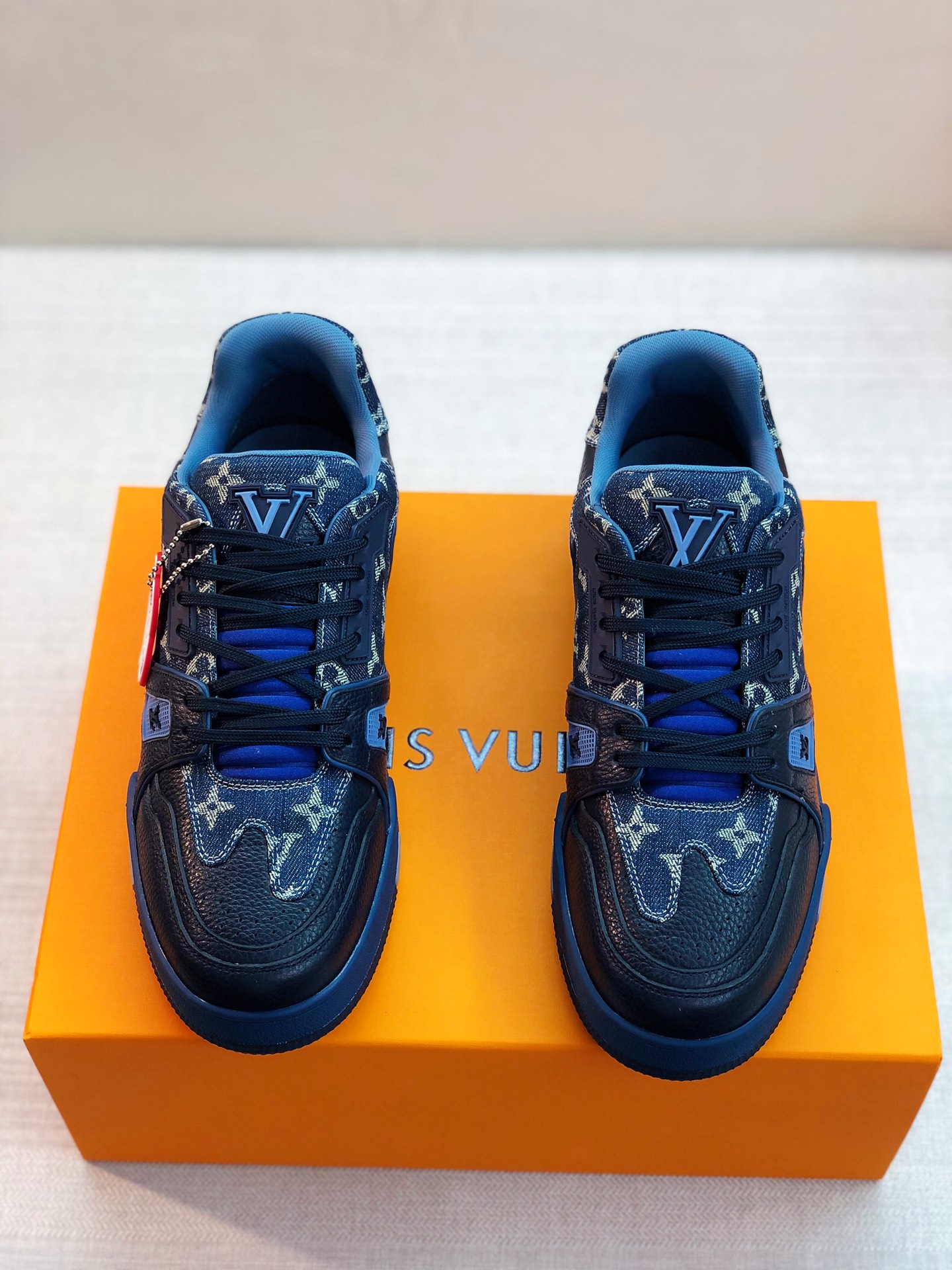 Men L*ouis V*uitton Top Sneaker