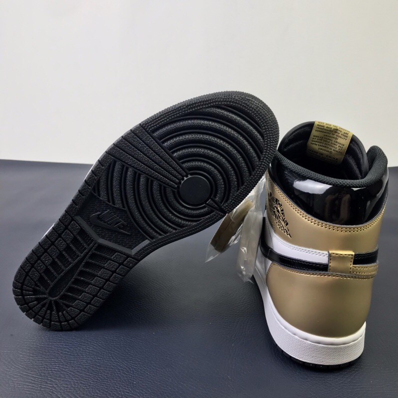 Air Jordan 1 High OG NRG 861428-007