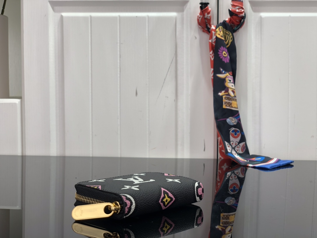 L*ouis V*uitton Bag Top Quality 11*8.5*2cm