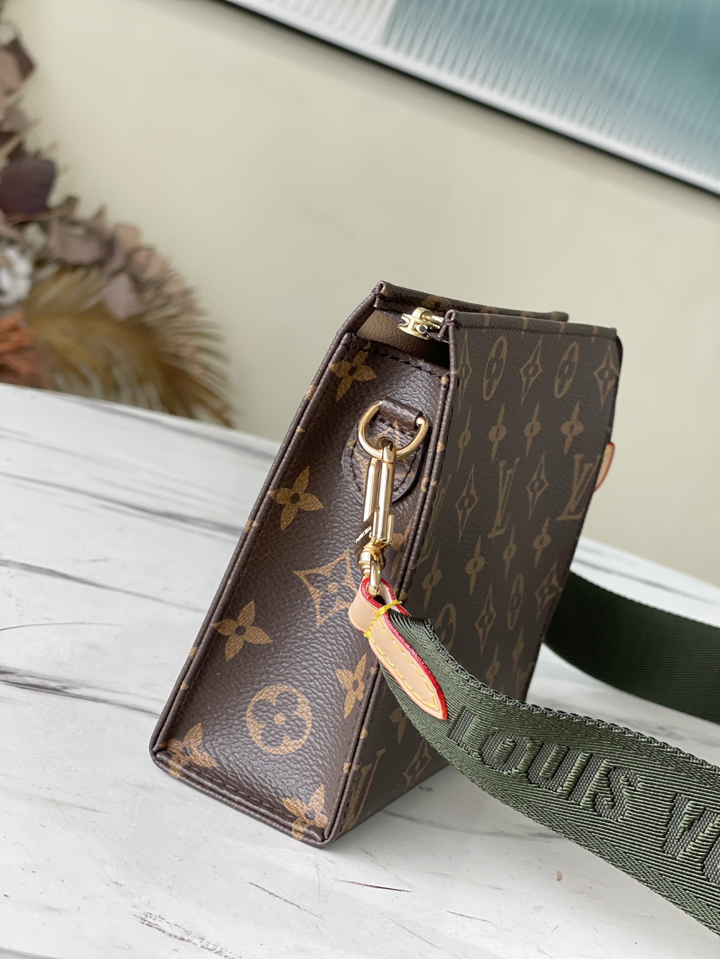 L*ouis V*uitton Bag Top Quality 19*15*6CM