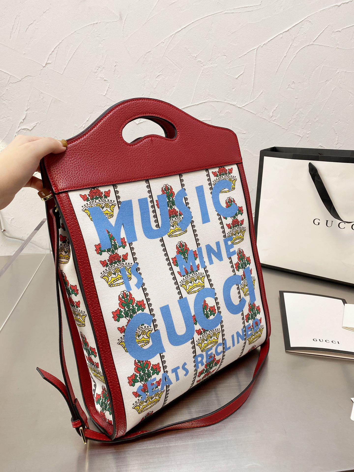 G*ucci Bag Top Quality 33*32CM
