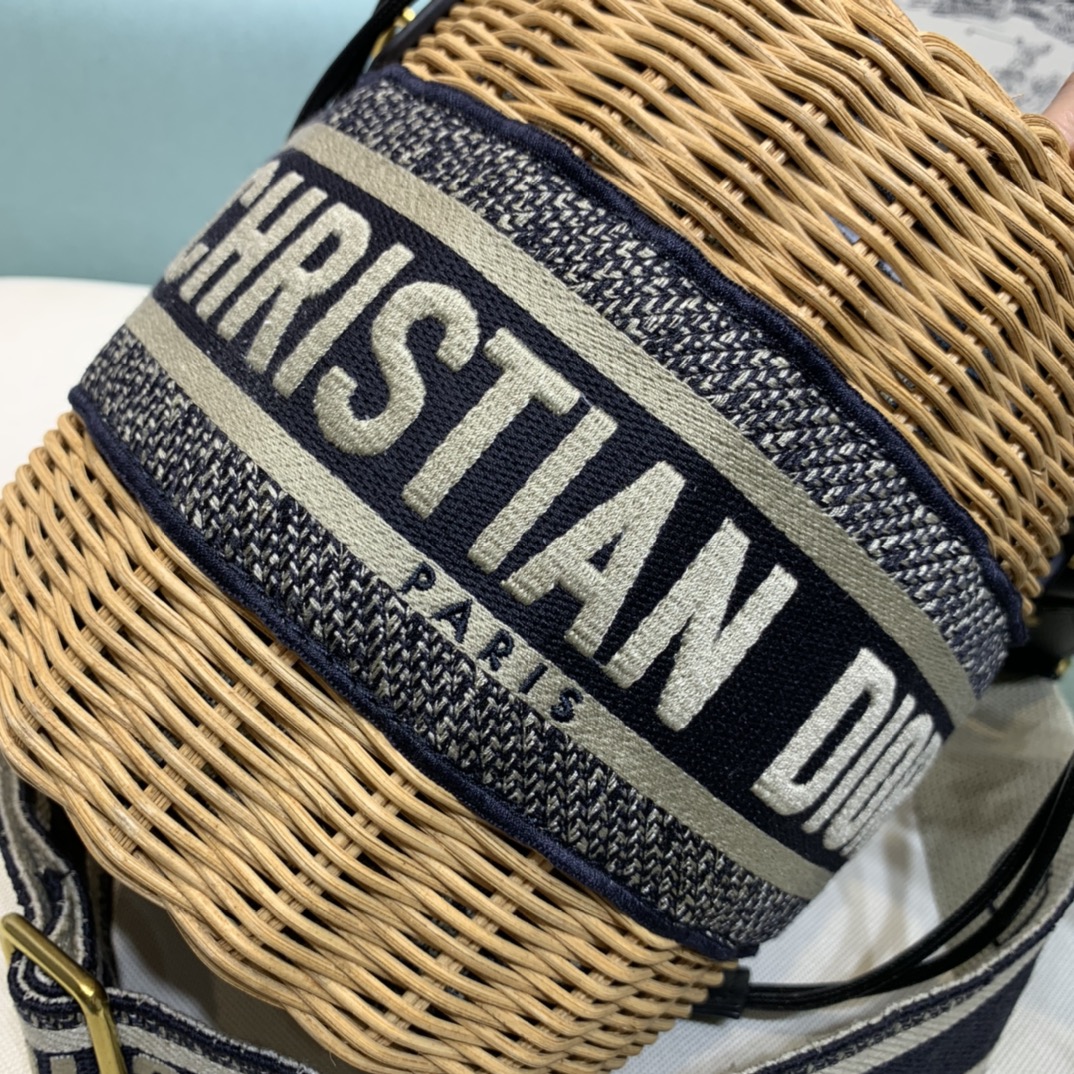 D*ior Top Bag 18*19cm