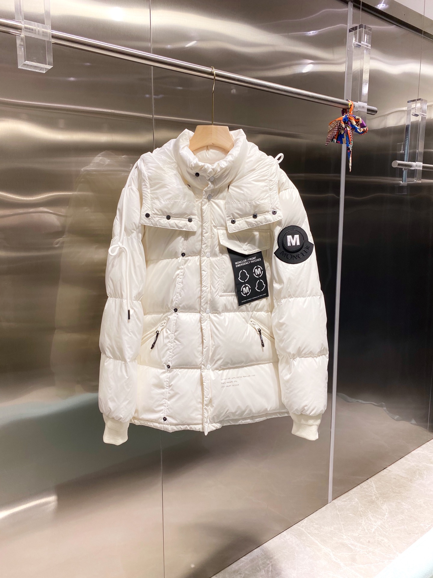 Men Jacket/Sweater Top Quality