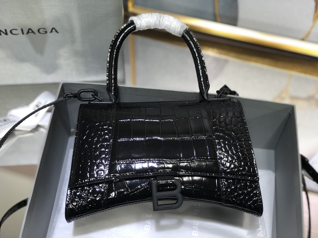 B*alenciaga Bag Top Quality