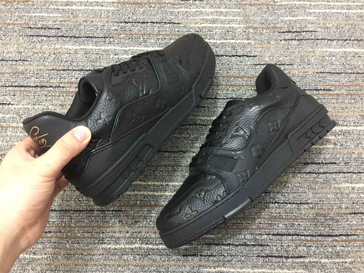 Men L*ouis V*uitton Top Sneaker