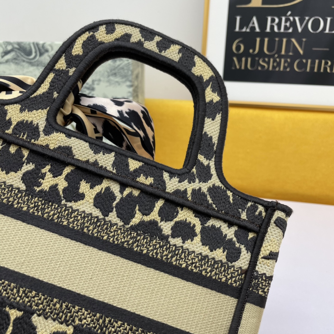 D*ior Bag Top Quality 22.5*24.*8cm