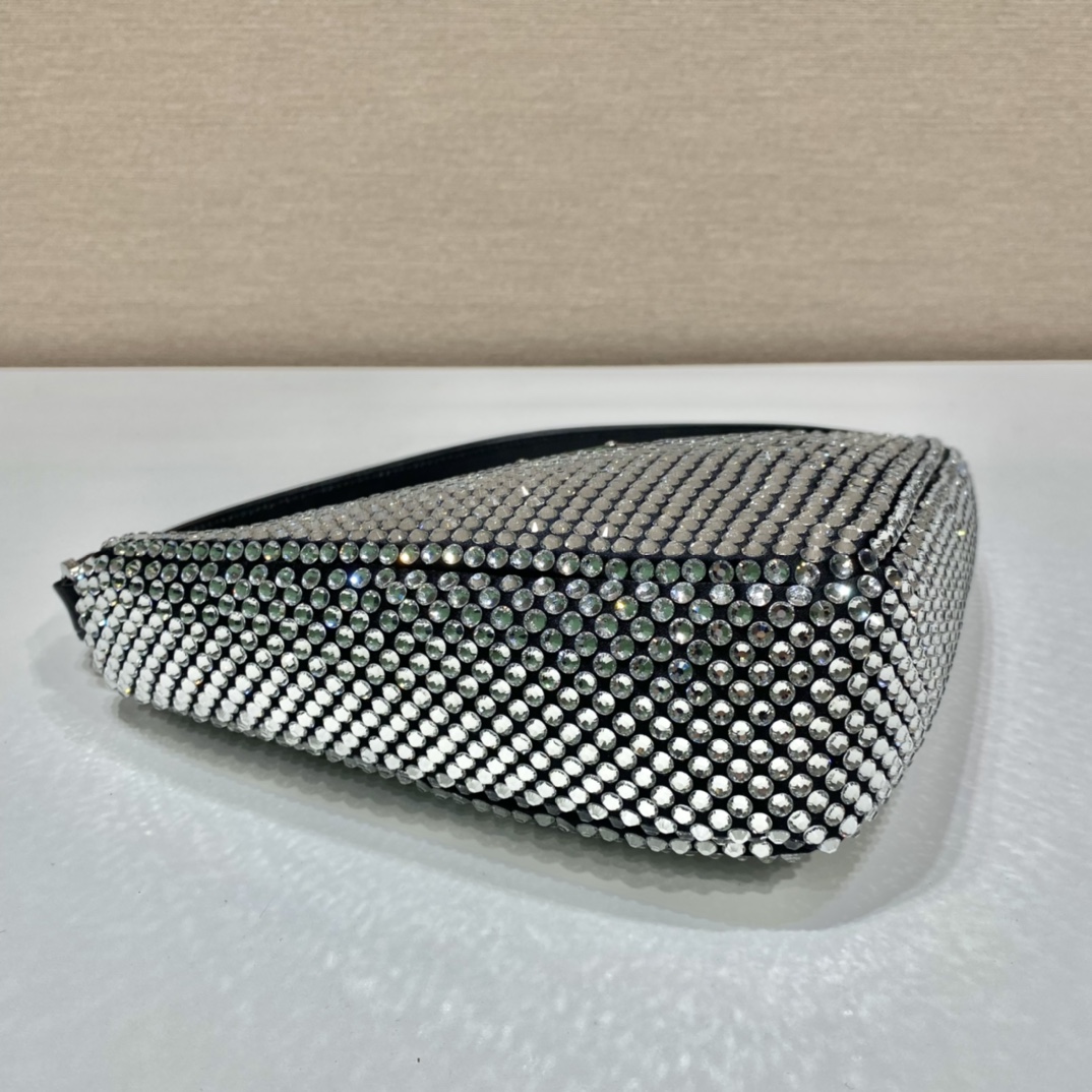 P*rada Bag Top Quality 26*15*5.5CM