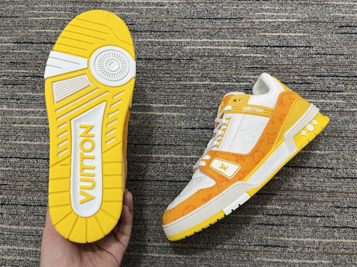 Men L*ouis V*uitton Top Sneakers