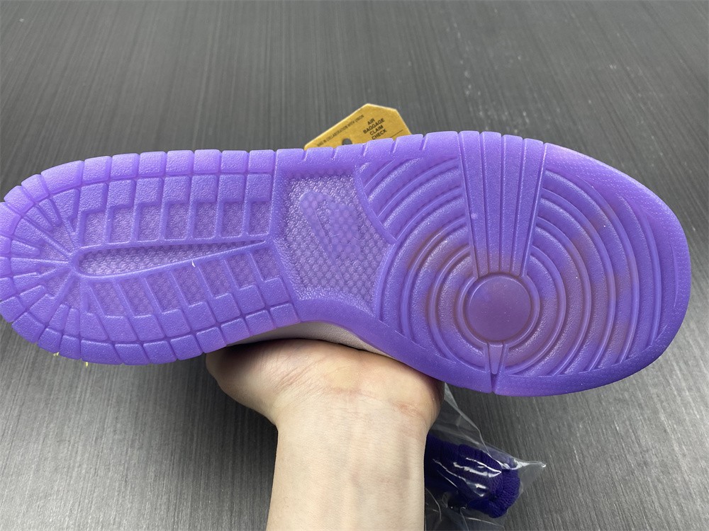 from Union LA x Nike Dunk Low DJ9649-500