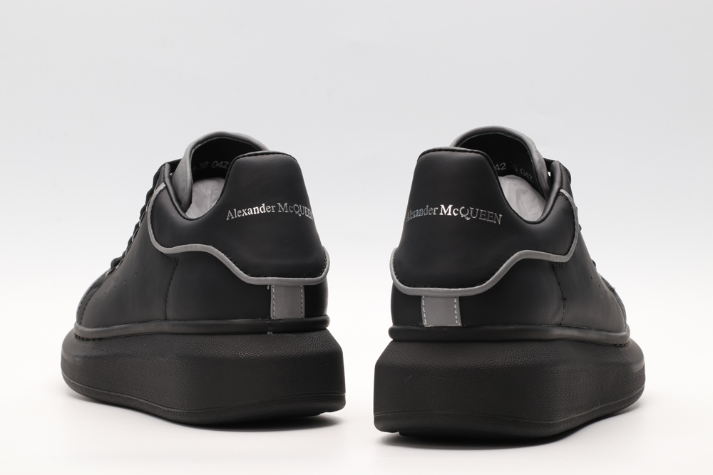 A*exander M*queen Sneaker