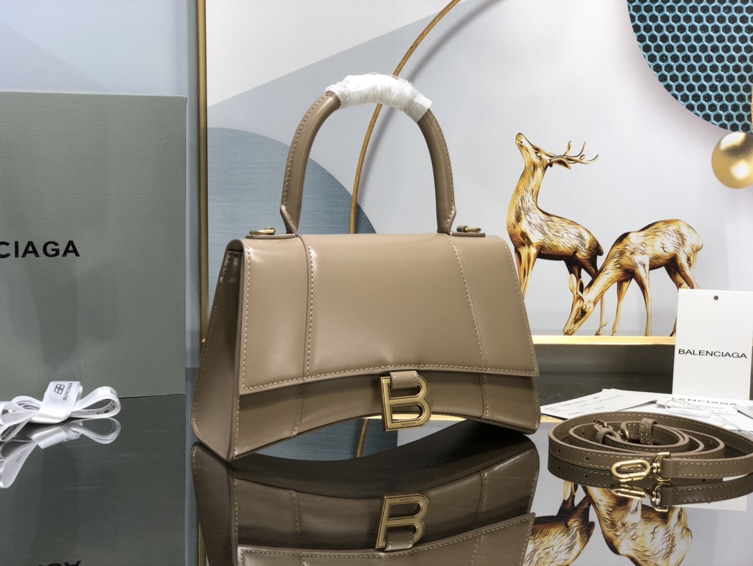 B*alenciaga Bag Top Quality