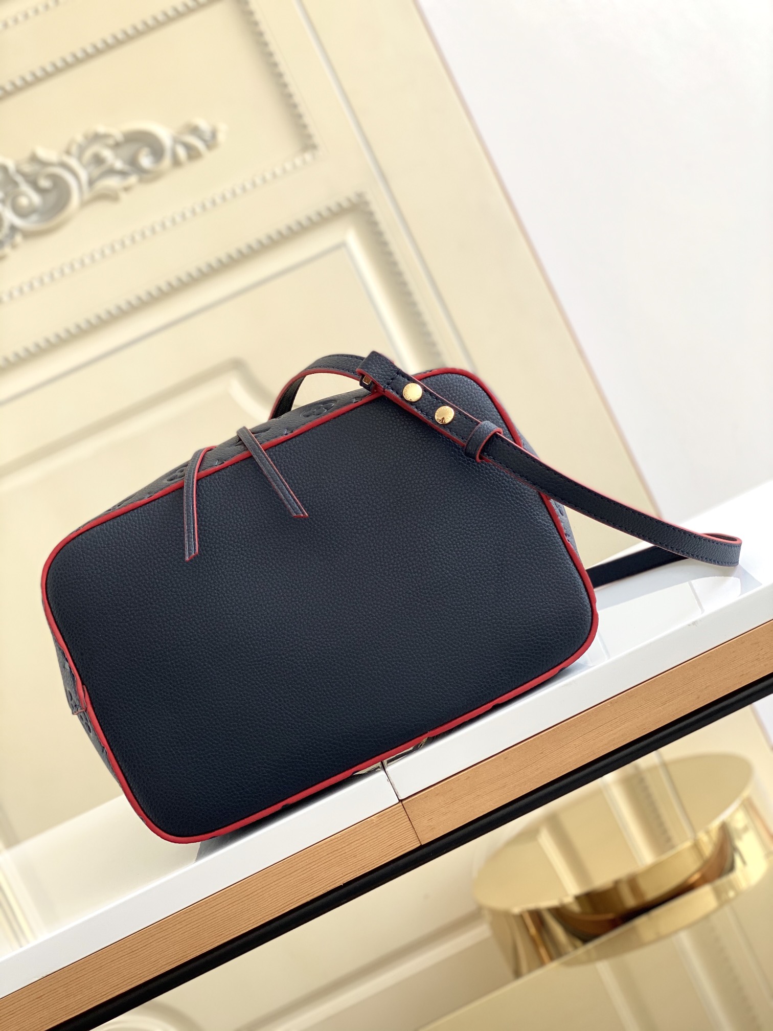 L*ouis V*uitton Top Bag 26*26*17.5cm