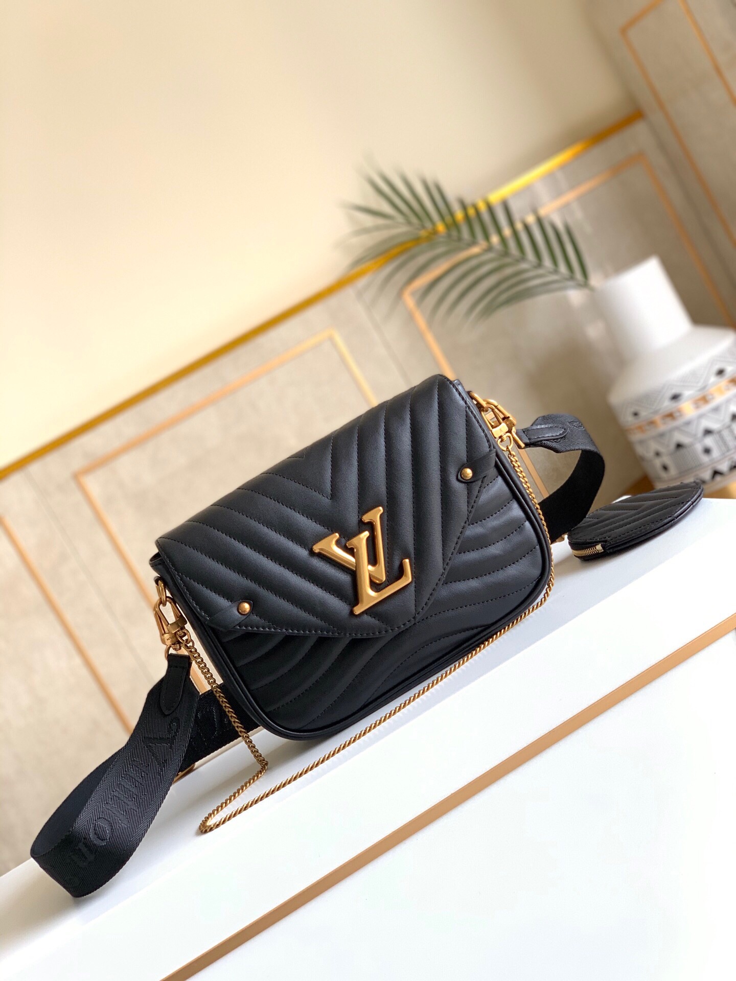 L*ouis V*uitton Bag Top Quality 21*13*6.5cm