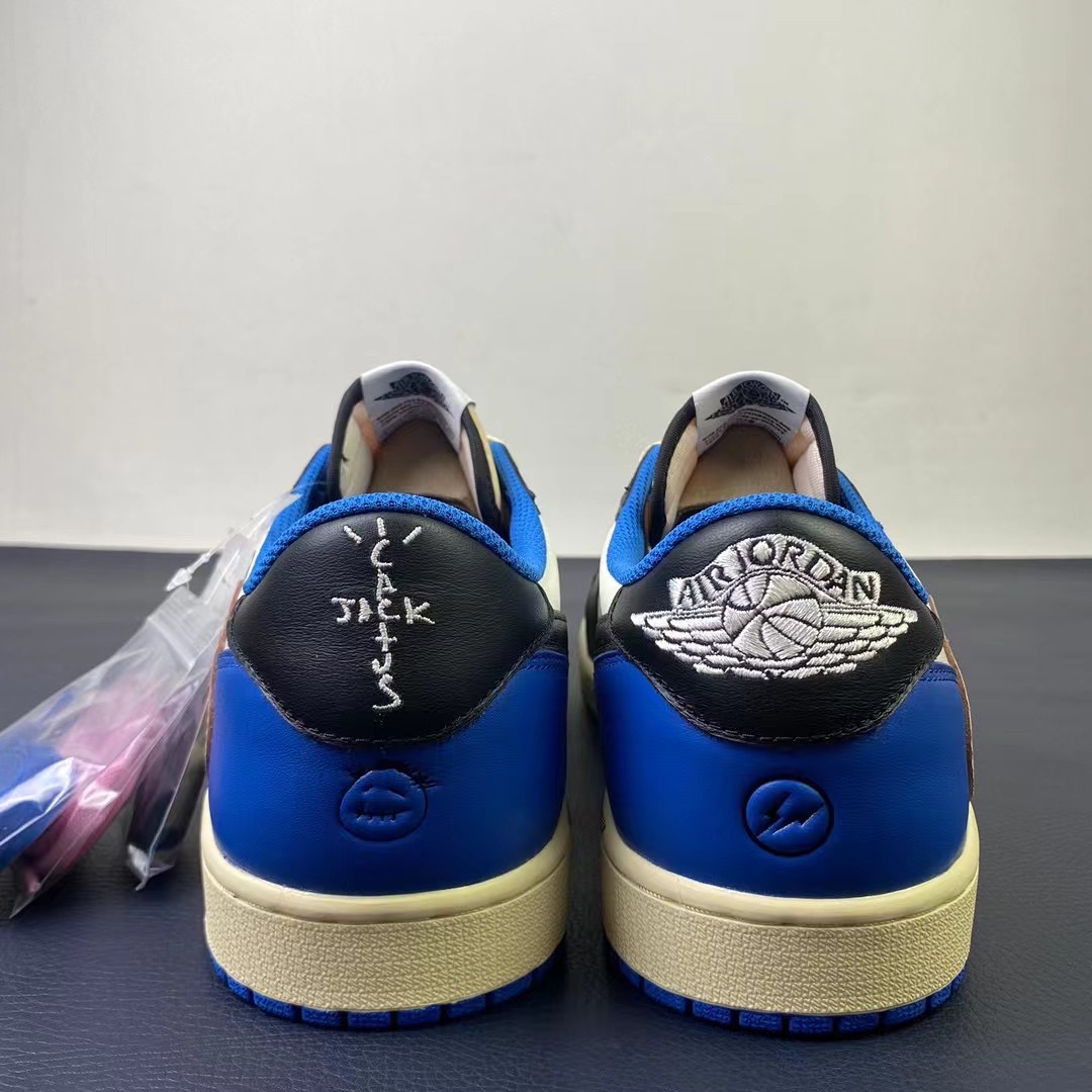T*ravis S*cott x Fragment x Air Jordan 1 Low OG DM7866-140