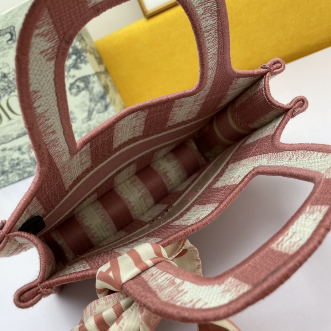 D*ior Bag Top Quality 22.5*24.*8cm