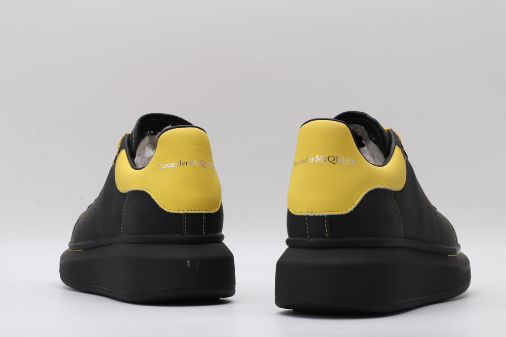 A*exander M*queen Sneaker