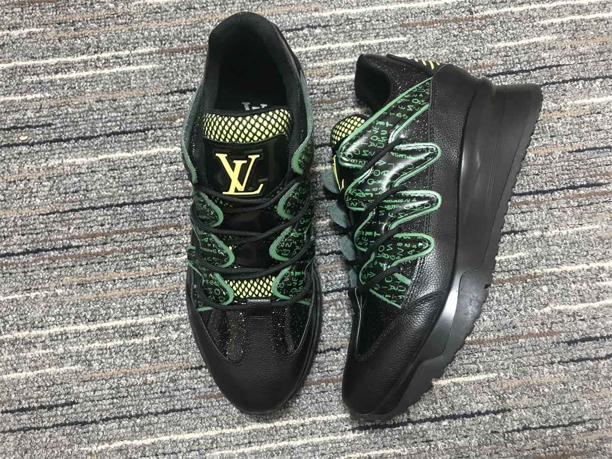 Men L*ouis V*uitton Run Away Top Sneaker