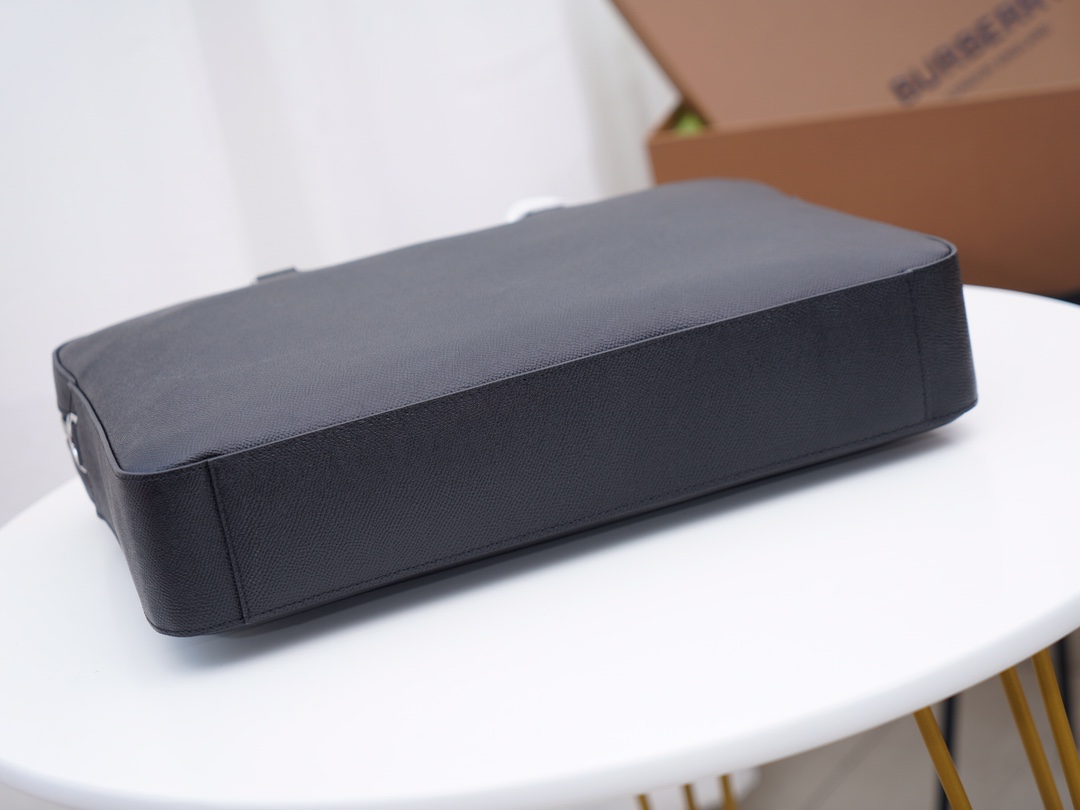 B*urberry Top Bag 38*27*7cm