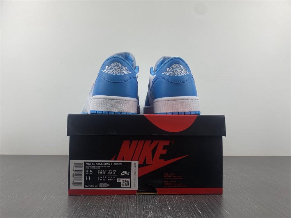 from Air Jordan 1 Low X Dunk SB UNC CJ7891-401