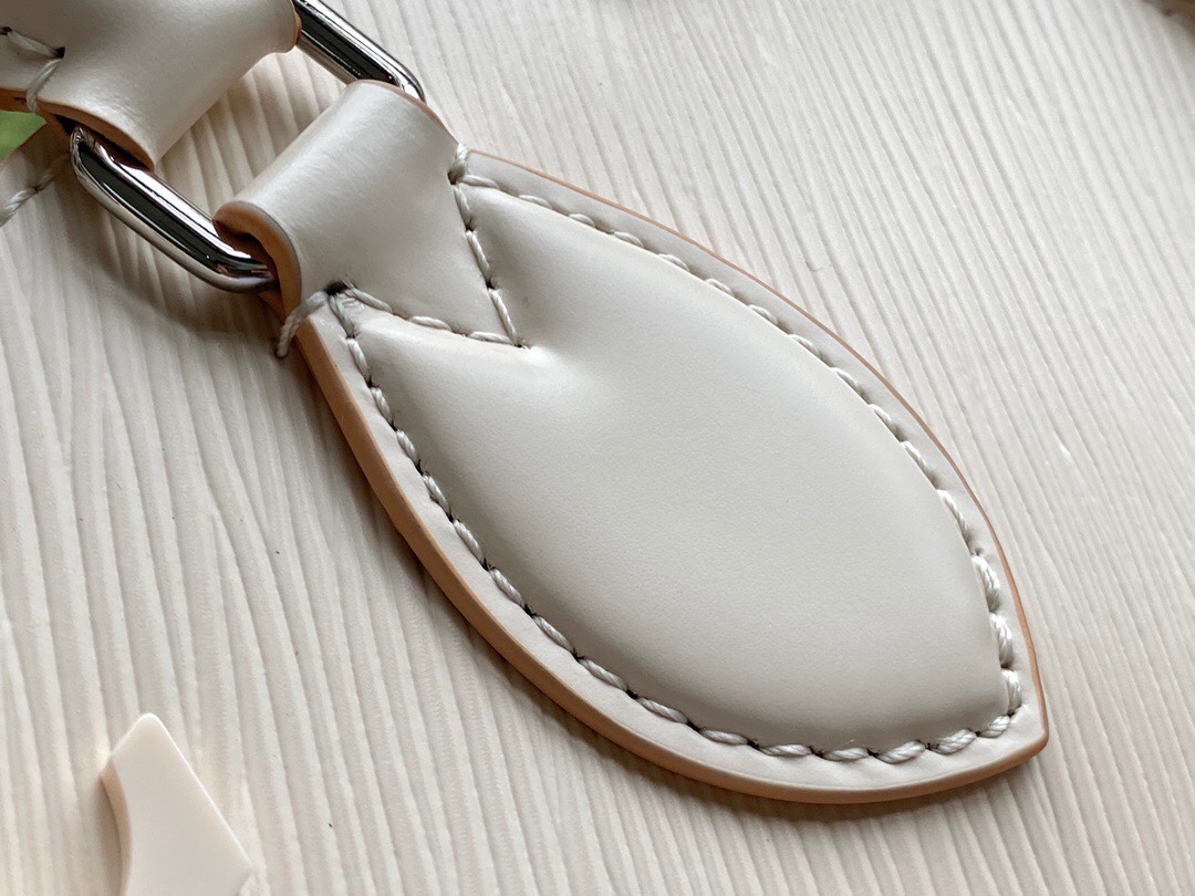 L*ouis V*uitton Top Bag 27 x 19 x 11.5cm