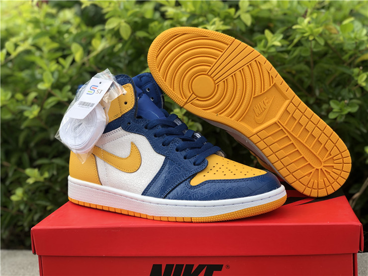 Air Jordan 1 Mid CZ6909-100