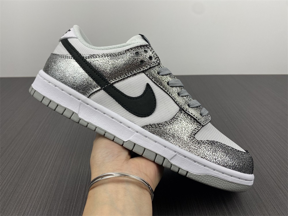 from Nike SB Dunk Low Shimmer DO5882-001