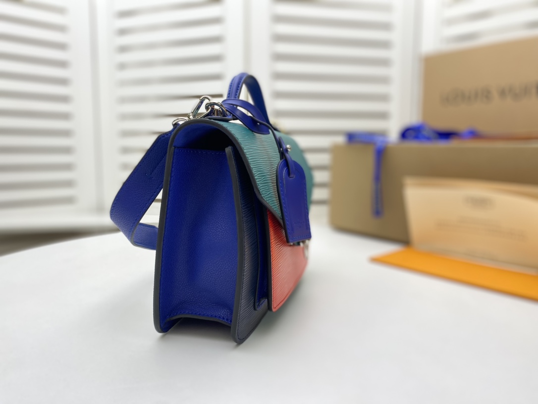 L*ouis V*uitton Bag Top Quality 22*18*9CM