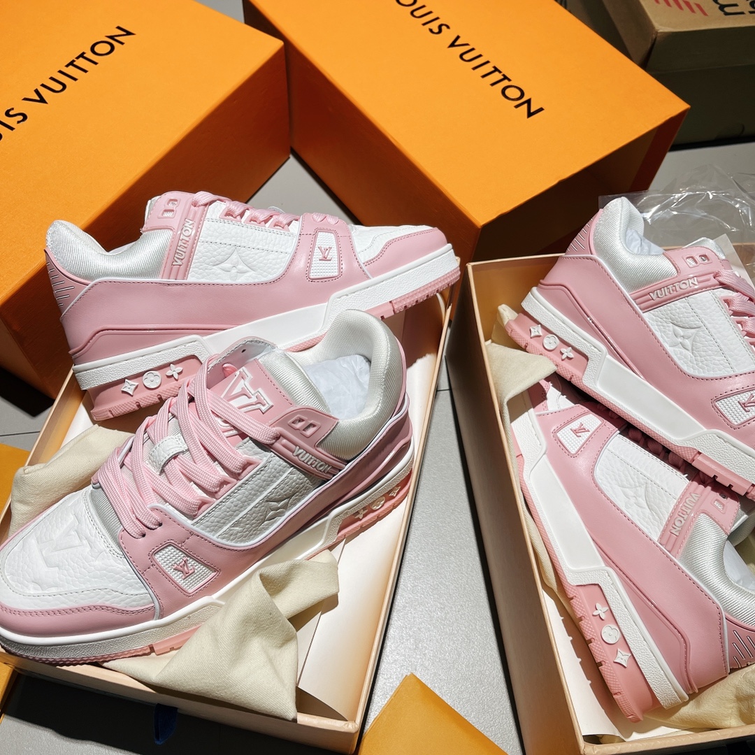 Women L*ouis V*uitton Top Sneakers