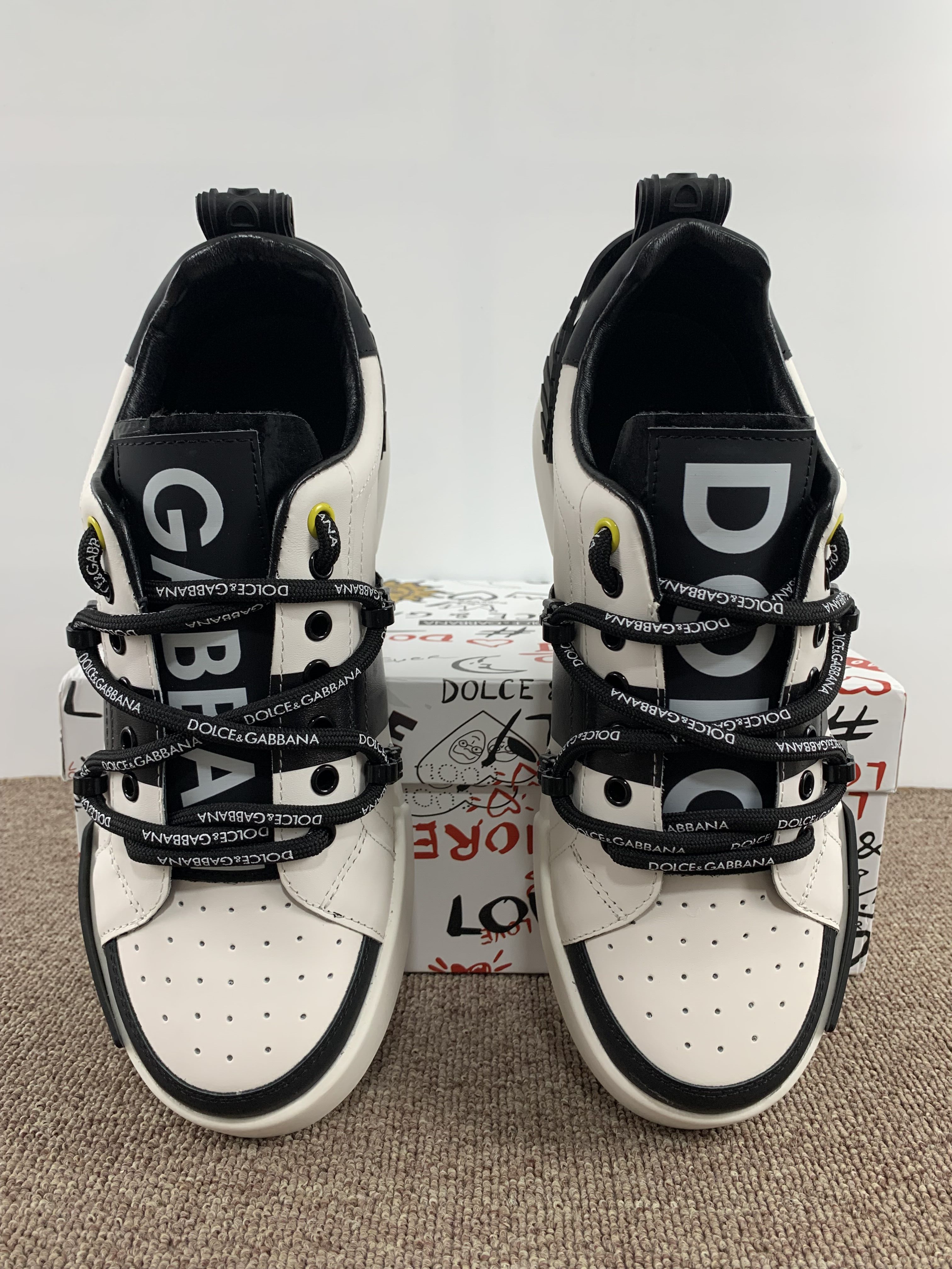 D*olce&G*abbana sneaker