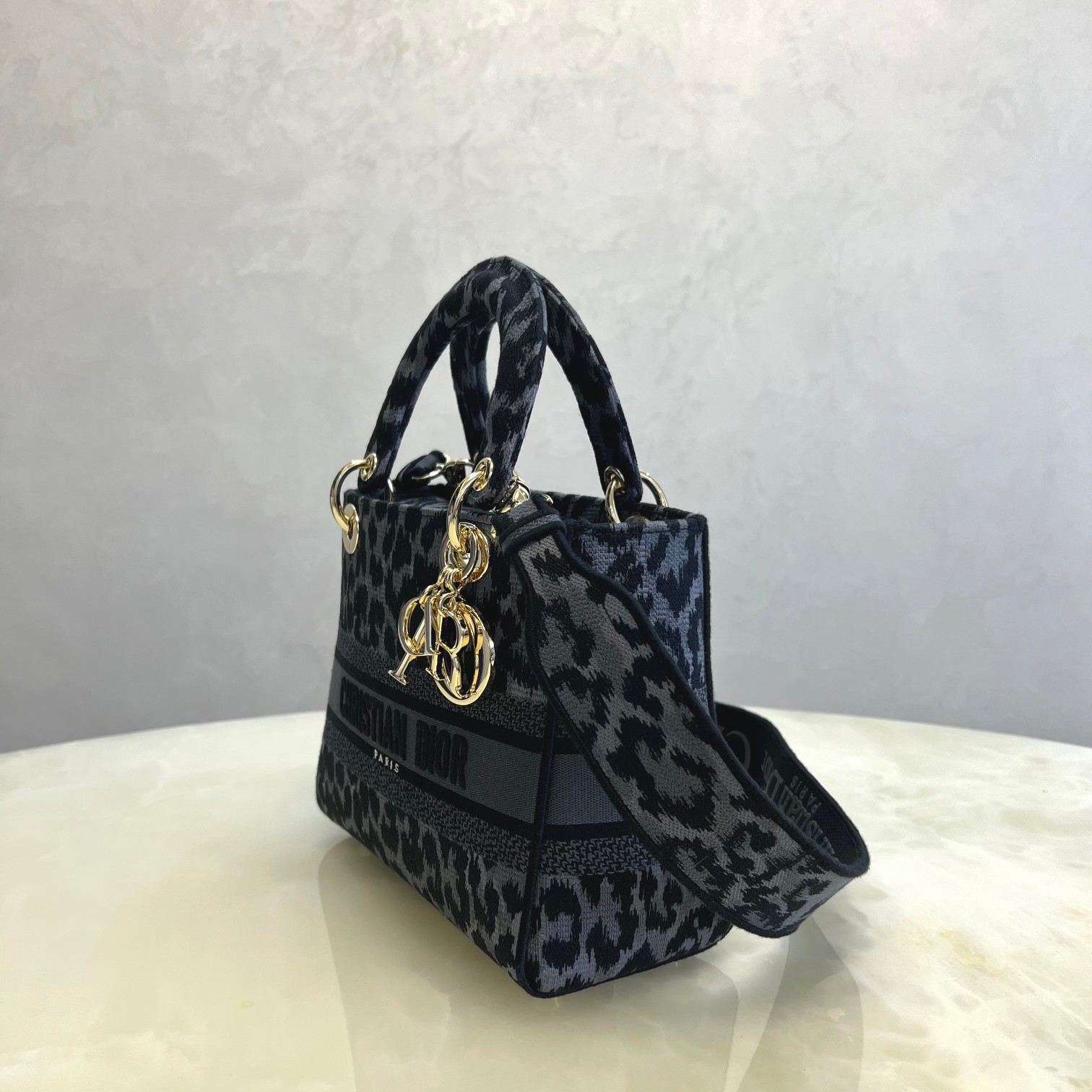 D*ior Lady handbag Top Quality 24*11*20cm