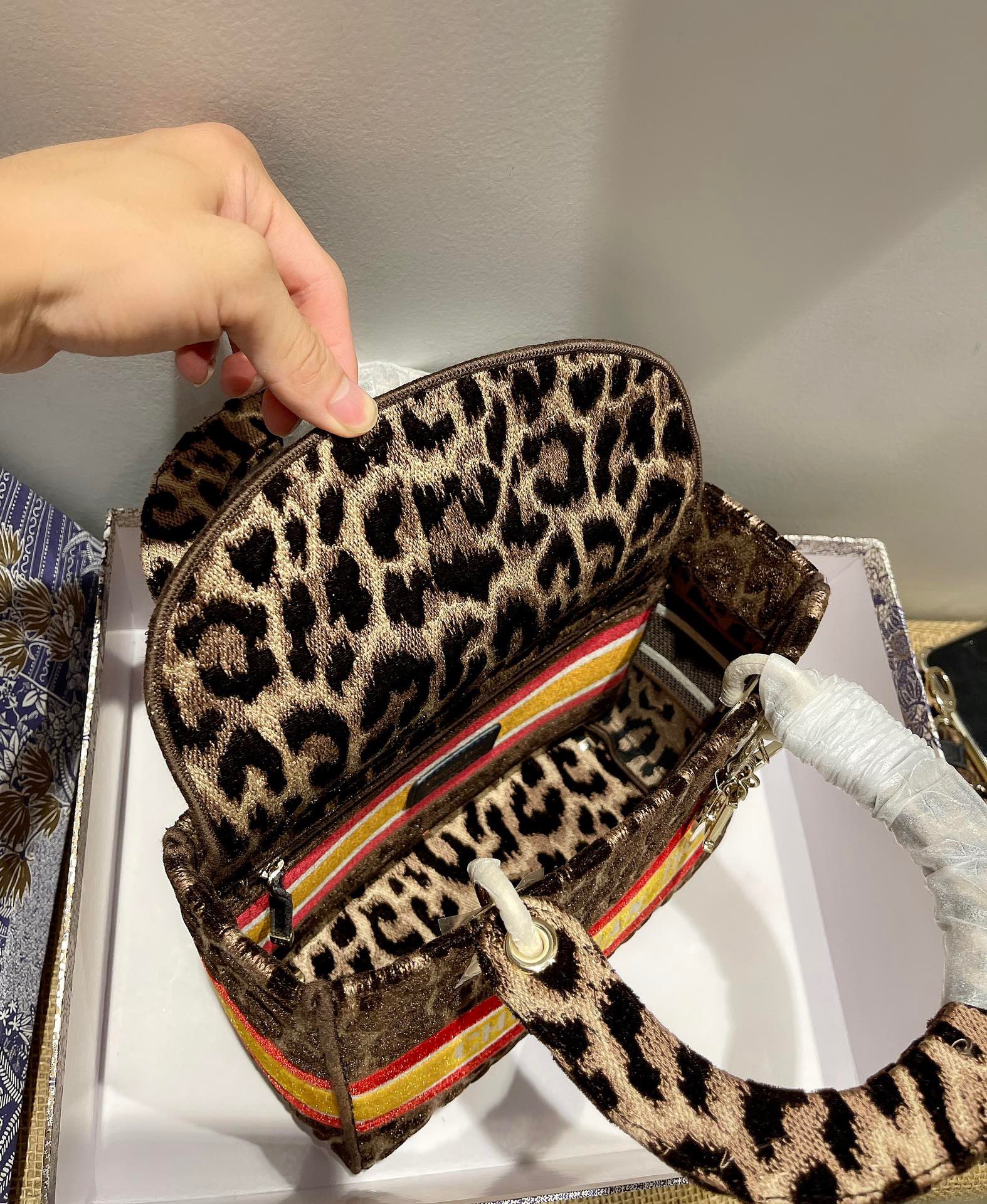 D*ior Lady D-Lite handbag Top Quality 24*11*20cm