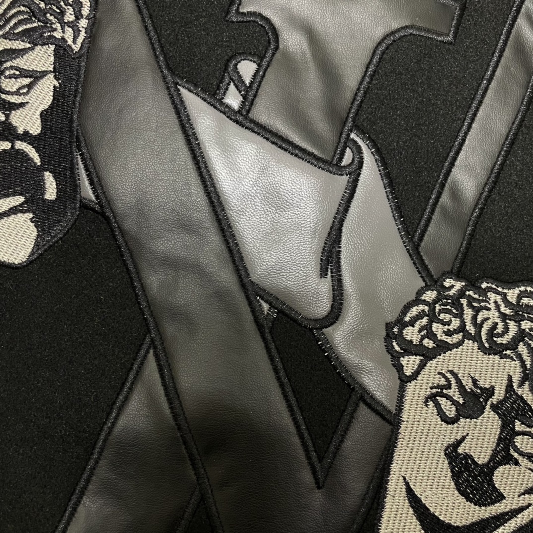 Men Jacket/Sweater Top Quality