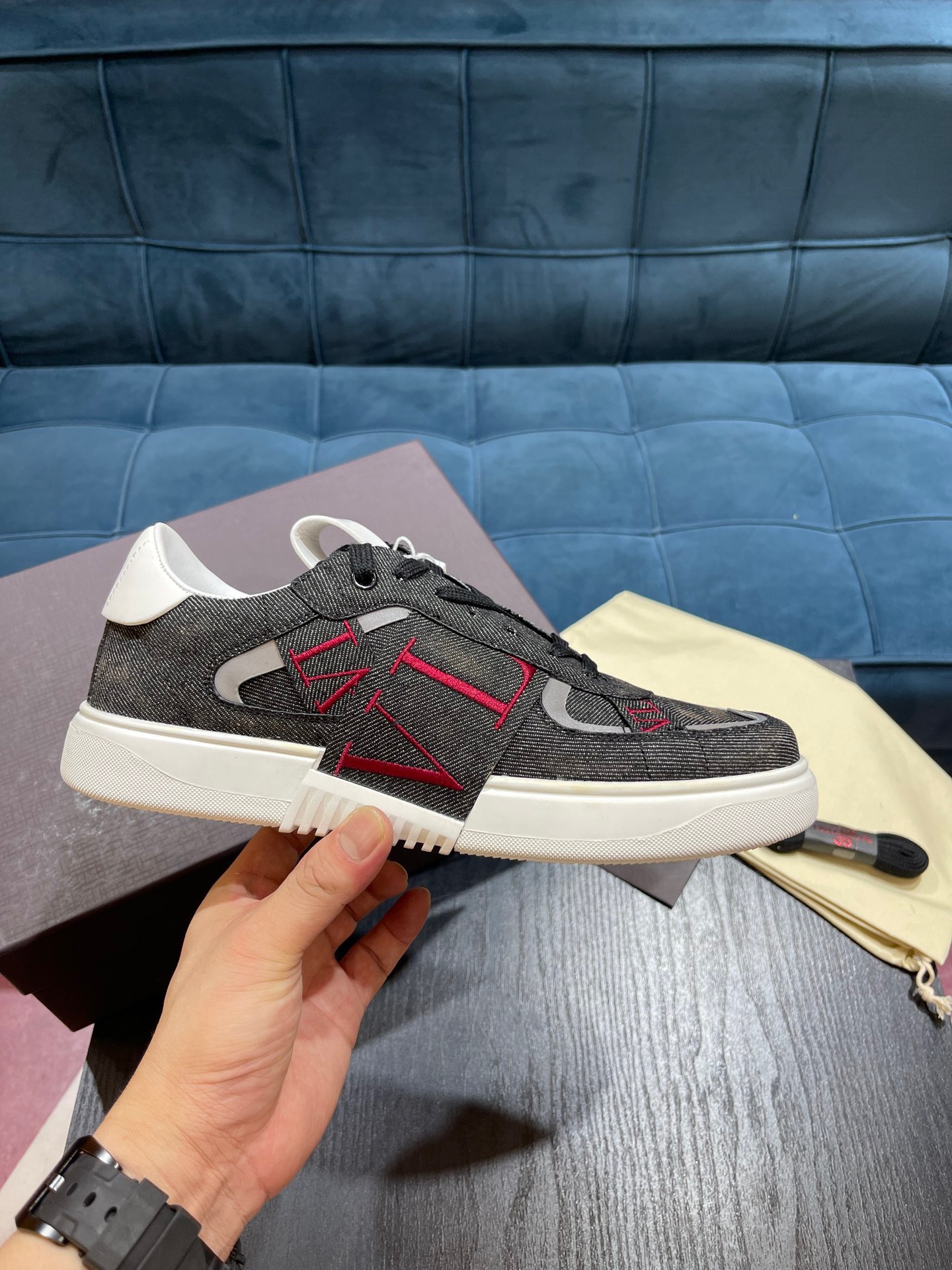 Women Men V*alentino Top Sneakers