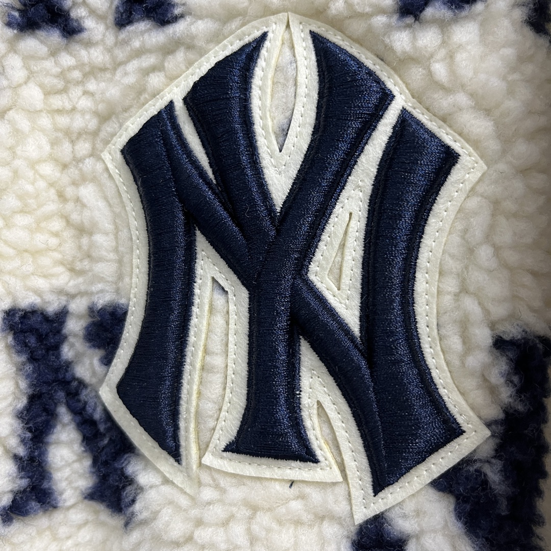 Men Jacket/Sweater Top Quality