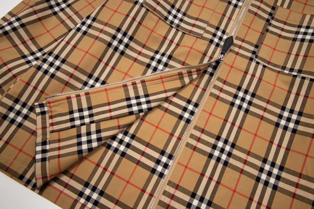 Men Jacket/Sweater Top Quality